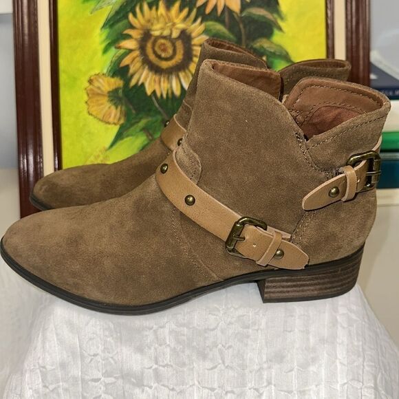 Crown Vintage 9M Roberta Tan Camel Brown Suede Leather Moto Ankle Booties - Picture 5 of 10